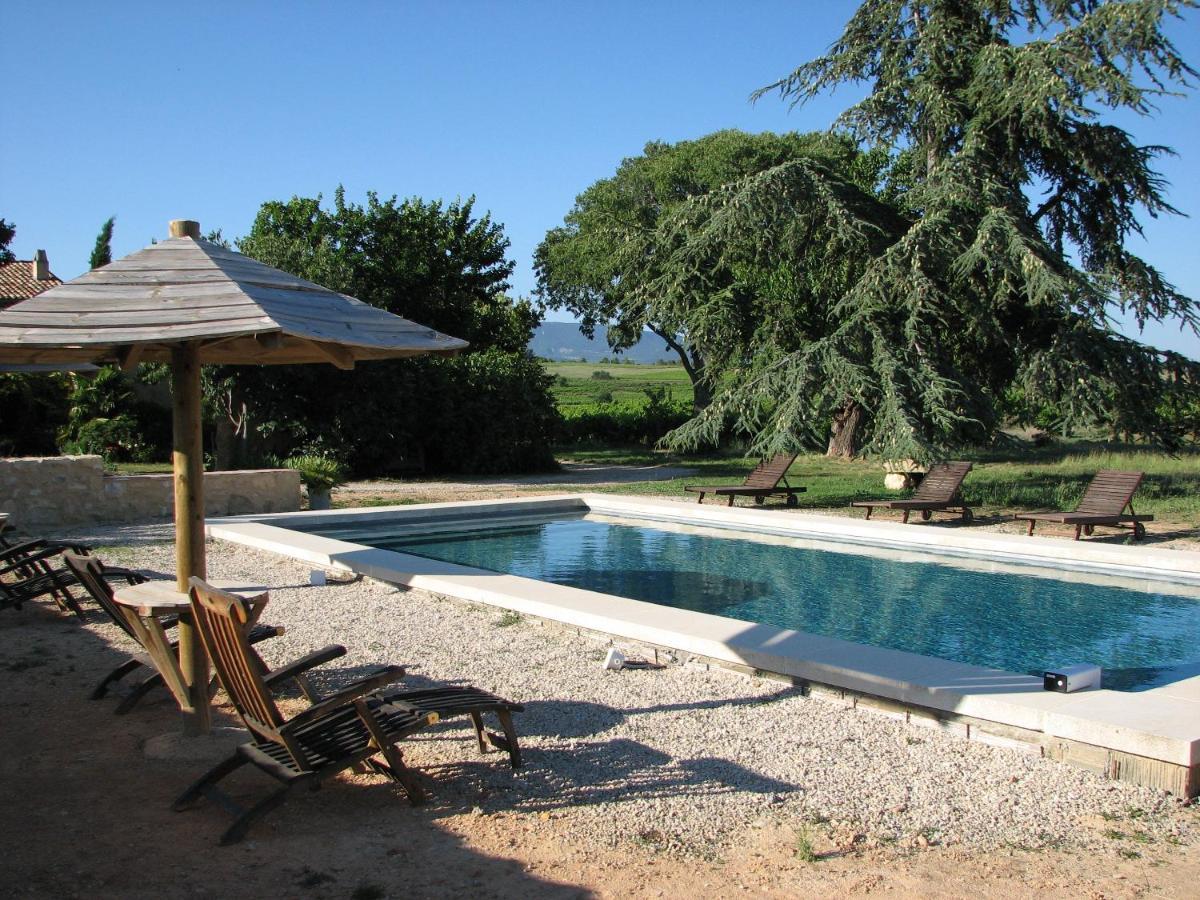 Domaine Du Coffre Pertuis Exteriör bild